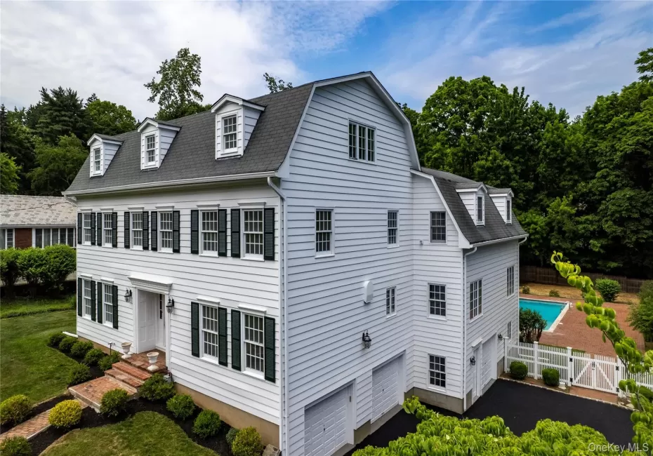 102 Birchwood Avenue, Clarkstown, NY, 6 Bedrooms Bedrooms, 16 Rooms Rooms,3 BathroomsBathrooms,Residential,For Rent,Birchwood,0,1013711 102 Birchwood Avenue, Clarkstown, NY, 6 Bedrooms Bedrooms, 16 Rooms Rooms,3 BathroomsBathrooms,Residential,For Rent,Birchwood,0,1013711