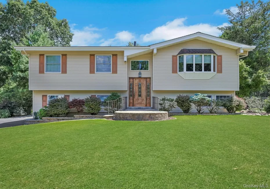 6 Hannah Lane, Clarkstown, NY, 4 Bedrooms Bedrooms, 8 Rooms Rooms,2 BathroomsBathrooms,Residential,For Rent,Hannah,0,1012931 6 Hannah Lane, Clarkstown, NY, 4 Bedrooms Bedrooms, 8 Rooms Rooms,2 BathroomsBathrooms,Residential,For Rent,Hannah,0,1012931