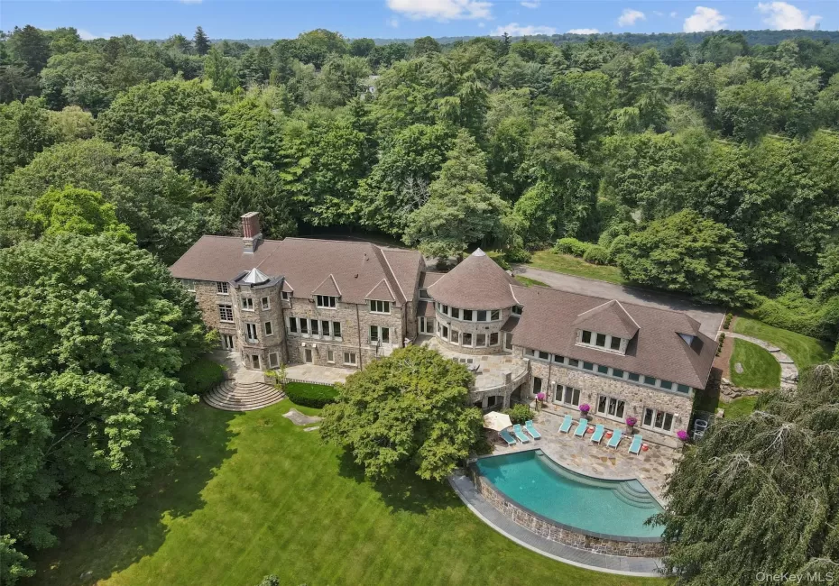 383 Woodlands Road, Harrison, NY, 6 Bedrooms Bedrooms, 16 Rooms Rooms,7 BathroomsBathrooms,Residential,For Rent,Woodlands,0,878004 383 Woodlands Road, Harrison, NY, 6 Bedrooms Bedrooms, 16 Rooms Rooms,7 BathroomsBathrooms,Residential,For Rent,Woodlands,0,878004