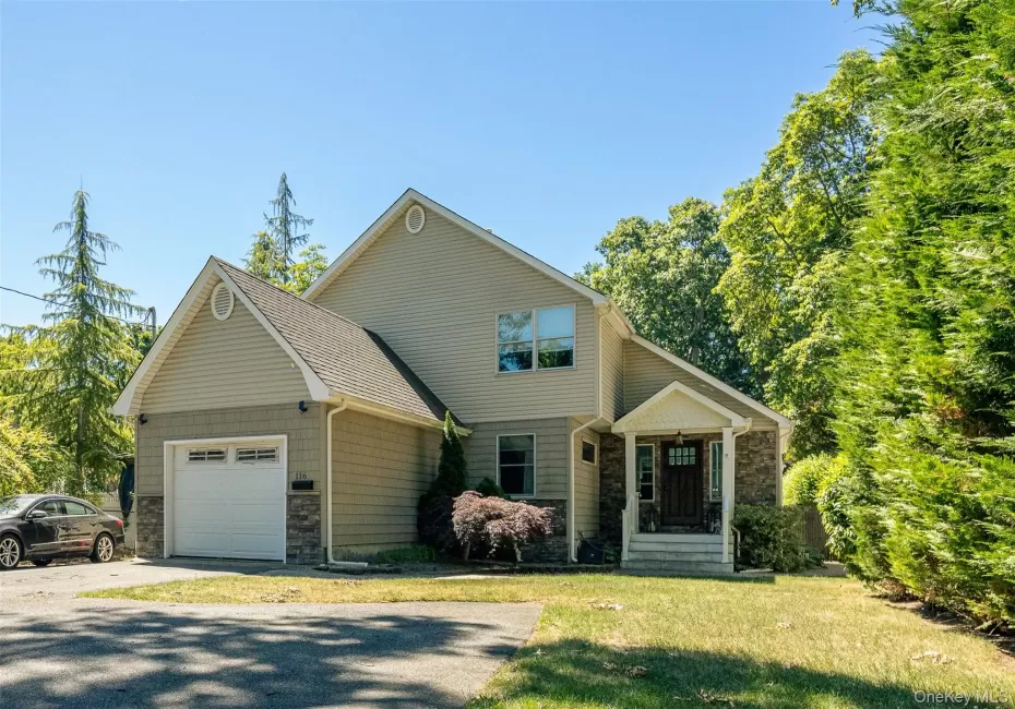 116 6th Street, Smithtown, NY, 5 Bedrooms Bedrooms, 9 Rooms Rooms,4 BathroomsBathrooms,Residential,For Rent,6th,0,1013666 116 6th Street, Smithtown, NY, 5 Bedrooms Bedrooms, 9 Rooms Rooms,4 BathroomsBathrooms,Residential,For Rent,6th,0,1013666