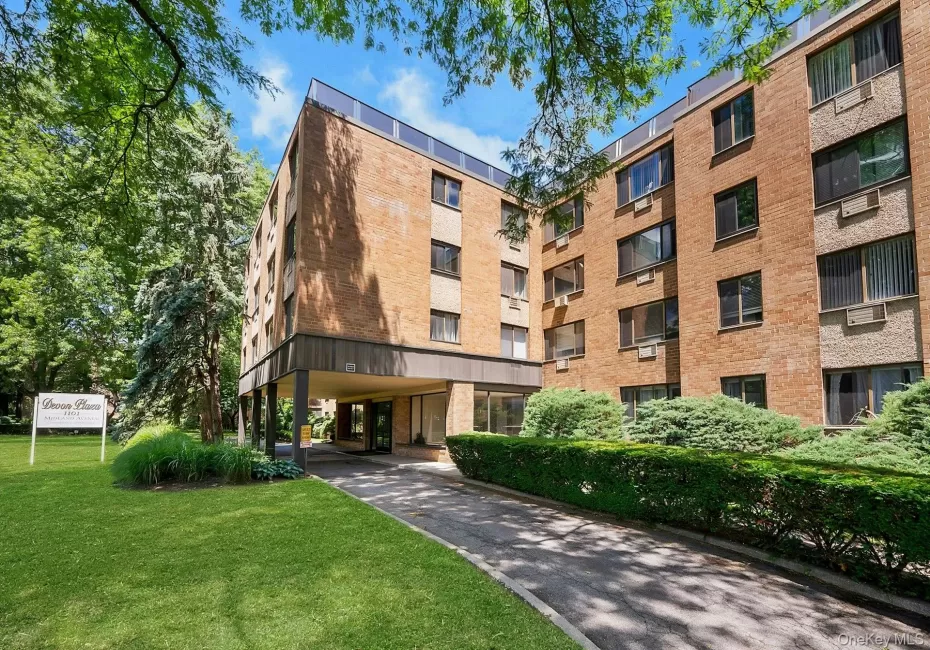 1101 Midland Avenue, Yonkers, NY, 1 Bedroom Bedrooms, 3 Rooms Rooms,1 BathroomBathrooms,Residential,For Rent,Midland,0,1014165 1101 Midland Avenue, Yonkers, NY, 1 Bedroom Bedrooms, 3 Rooms Rooms,1 BathroomBathrooms,Residential,For Rent,Midland,0,1014165