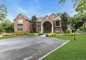135 Round Swamp Road, Huntington, NY, 7 Bedrooms Bedrooms, 17 Rooms Rooms,6 BathroomsBathrooms,Residential,For Rent,Round Swamp,0,KEY1014930 135 Round Swamp Road, Huntington, NY, 7 Bedrooms Bedrooms, 17 Rooms Rooms,6 BathroomsBathrooms,Residential,For Rent,Round Swamp,0,KEY1014930
