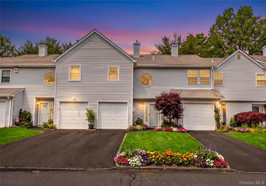 1406 Sara Circle, Brookhaven, NY, 3 Bedrooms Bedrooms, 6 Rooms Rooms,2 BathroomsBathrooms,Residential,For Rent,Sara,0,1015102 1406 Sara Circle, Brookhaven, NY, 3 Bedrooms Bedrooms, 6 Rooms Rooms,2 BathroomsBathrooms,Residential,For Rent,Sara,0,1015102