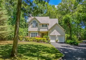 67 Oak Street, Brookhaven, NY, 4 Bedrooms Bedrooms, 10 Rooms Rooms,3 BathroomsBathrooms,Residential,For Rent,Oak,0,1014370 67 Oak Street, Brookhaven, NY, 4 Bedrooms Bedrooms, 10 Rooms Rooms,3 BathroomsBathrooms,Residential,For Rent,Oak,0,1014370