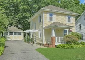 12 North Street, Bedford, NY, 3 Bedrooms Bedrooms, 6 Rooms Rooms,1 BathroomBathrooms,Residential,For Rent,North,0,KEY1008125 12 North Street, Bedford, NY, 3 Bedrooms Bedrooms, 6 Rooms Rooms,1 BathroomBathrooms,Residential,For Rent,North,0,KEY1008125