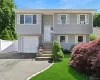 Welcome Home to 910 3rd Street... Welcome Home to 910 3rd Street...