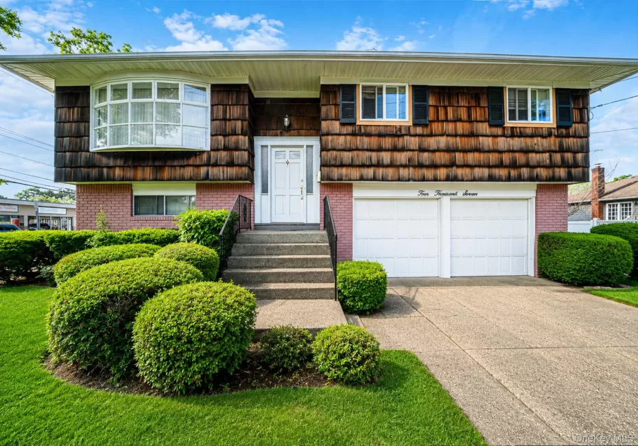 4007 Clark Street, Hempstead, NY, 3 Bedrooms Bedrooms, 8 Rooms Rooms,1 BathroomBathrooms,Residential,For Rent,Clark,0,1015142 4007 Clark Street, Hempstead, NY, 3 Bedrooms Bedrooms, 8 Rooms Rooms,1 BathroomBathrooms,Residential,For Rent,Clark,0,1015142