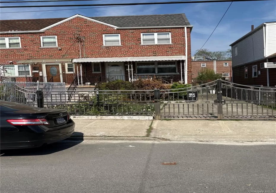1056 Swinton Avenue, New York, NY, 3 Bedrooms Bedrooms, 6 Rooms Rooms,2 BathroomsBathrooms,Residential,For Rent,Swinton,0,993471 1056 Swinton Avenue, New York, NY, 3 Bedrooms Bedrooms, 6 Rooms Rooms,2 BathroomsBathrooms,Residential,For Rent,Swinton,0,993471