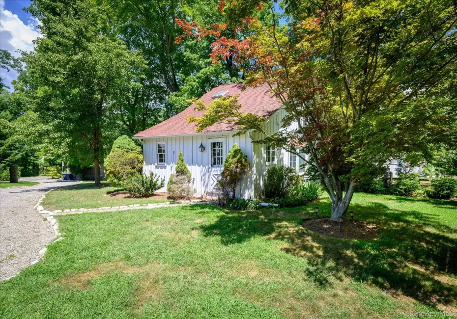 459 Old Post Road, Bedford, NY, 1 Bedroom Bedrooms, 4 Rooms Rooms,1 BathroomBathrooms,Residential Lease,For Rent,Old Post,0,1015261 459 Old Post Road, Bedford, NY, 1 Bedroom Bedrooms, 4 Rooms Rooms,1 BathroomBathrooms,Residential Lease,For Rent,Old Post,0,1015261