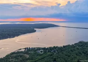 18 Breeze Hill Road, East Hampton, NY, 4 Bedrooms Bedrooms, 7 Rooms Rooms,2 BathroomsBathrooms,Residential,For Rent,Breeze Hill,0,1014390 18 Breeze Hill Road, East Hampton, NY, 4 Bedrooms Bedrooms, 7 Rooms Rooms,2 BathroomsBathrooms,Residential,For Rent,Breeze Hill,0,1014390
