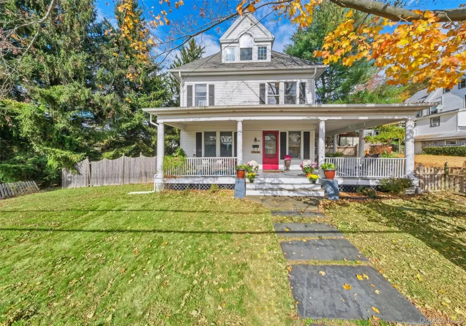 86 West Street, Warwick (town), NY, 4 Bedrooms Bedrooms, 9 Rooms Rooms,2 BathroomsBathrooms,Residential Lease,For Rent,West,0,1012671 86 West Street, Warwick (town), NY, 4 Bedrooms Bedrooms, 9 Rooms Rooms,2 BathroomsBathrooms,Residential Lease,For Rent,West,0,1012671