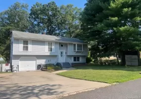3 Wainscott Drive, Brookhaven, NY, 4 Bedrooms Bedrooms, 8 Rooms Rooms,2 BathroomsBathrooms,Residential,For Rent,Wainscott,0,904737 3 Wainscott Drive, Brookhaven, NY, 4 Bedrooms Bedrooms, 8 Rooms Rooms,2 BathroomsBathrooms,Residential,For Rent,Wainscott,0,904737