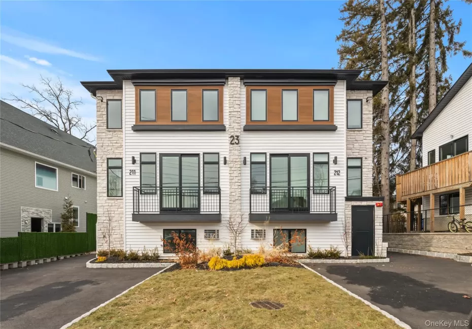 23 Singer Avenue, Ramapo, NY, 9 Bedrooms Bedrooms, 15 Rooms Rooms,5 BathroomsBathrooms,Residential,For Rent,Singer,0,973840 23 Singer Avenue, Ramapo, NY, 9 Bedrooms Bedrooms, 15 Rooms Rooms,5 BathroomsBathrooms,Residential,For Rent,Singer,0,973840