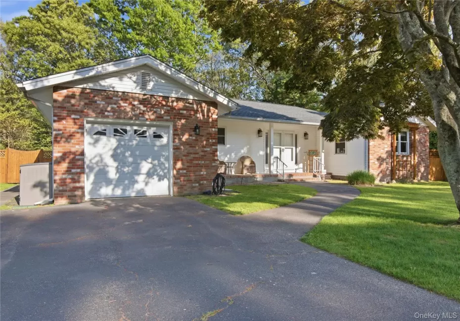 157 Belleview Avenue, Brookhaven, NY, 2 Bedrooms Bedrooms, 7 Rooms Rooms,3 BathroomsBathrooms,Residential,For Rent,Belleview,0,1005360 157 Belleview Avenue, Brookhaven, NY, 2 Bedrooms Bedrooms, 7 Rooms Rooms,3 BathroomsBathrooms,Residential,For Rent,Belleview,0,1005360
