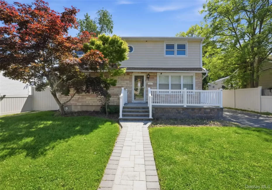 7 Penndale Drive, Babylon, NY, 5 Bedrooms Bedrooms, 9 Rooms Rooms,2 BathroomsBathrooms,Residential,For Rent,Penndale,0,1012641 7 Penndale Drive, Babylon, NY, 5 Bedrooms Bedrooms, 9 Rooms Rooms,2 BathroomsBathrooms,Residential,For Rent,Penndale,0,1012641
