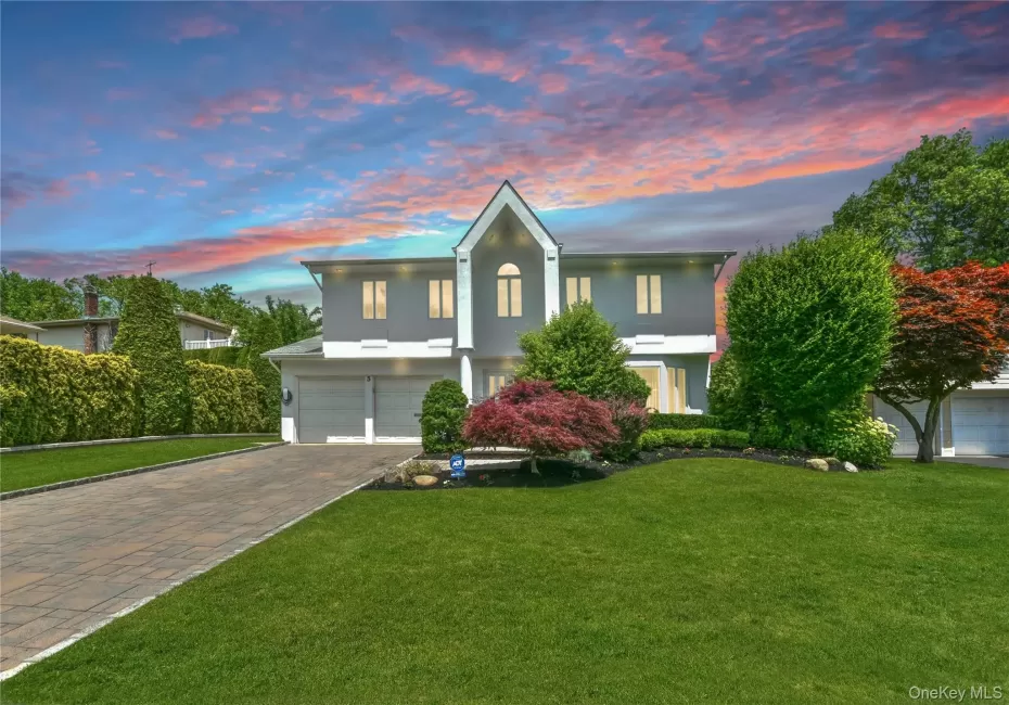 3 Joy Drive, North Hempstead, NY, 4 Bedrooms Bedrooms, 8 Rooms Rooms,2 BathroomsBathrooms,Residential,For Rent,Joy,0,1014055 3 Joy Drive, North Hempstead, NY, 4 Bedrooms Bedrooms, 8 Rooms Rooms,2 BathroomsBathrooms,Residential,For Rent,Joy,0,1014055