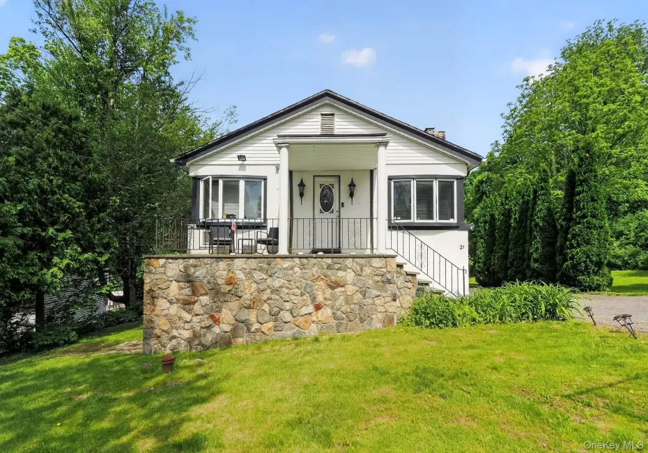 21 Sussex Road, Kent, NY, 2 Bedrooms Bedrooms, 8 Rooms Rooms,1 BathroomBathrooms,Residential,For Rent,Sussex,0,1014584 21 Sussex Road, Kent, NY, 2 Bedrooms Bedrooms, 8 Rooms Rooms,1 BathroomBathrooms,Residential,For Rent,Sussex,0,1014584