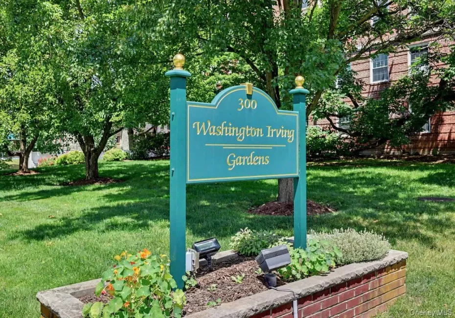 300 Broadway, Greenburgh, NY, 1 Bedroom Bedrooms, 3 Rooms Rooms,1 BathroomBathrooms,Residential,For Rent,Broadway,0,1014218 300 Broadway, Greenburgh, NY, 1 Bedroom Bedrooms, 3 Rooms Rooms,1 BathroomBathrooms,Residential,For Rent,Broadway,0,1014218