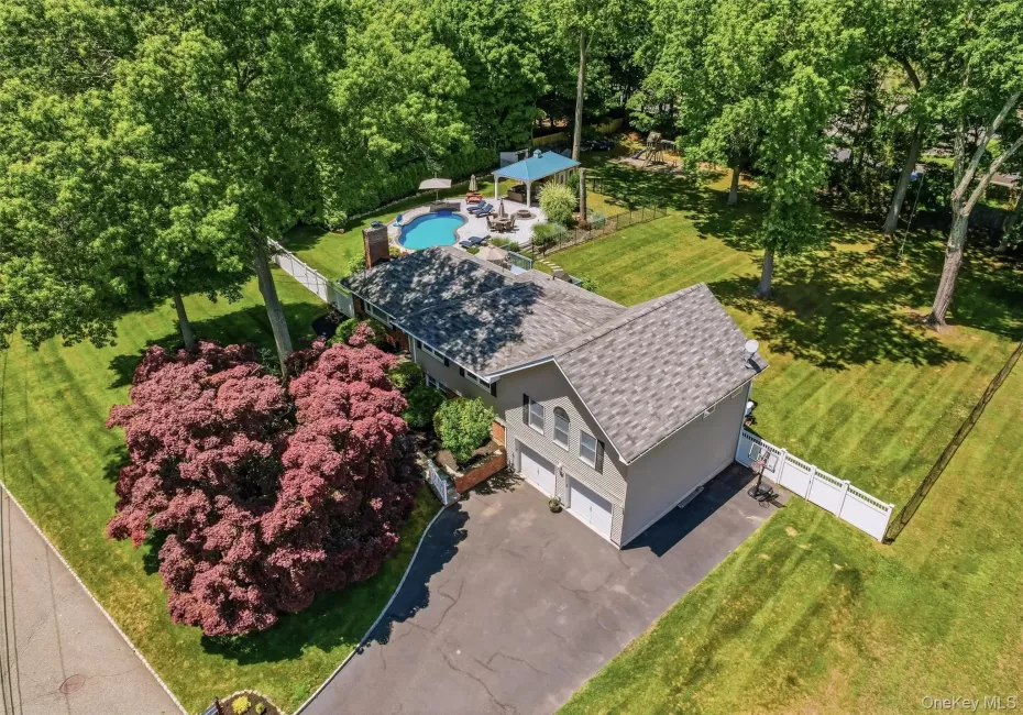 6 Biret Drive, Ramapo, NY, 5 Bedrooms Bedrooms, 10 Rooms Rooms,3 BathroomsBathrooms,Residential,For Rent,Biret,0,1012603 6 Biret Drive, Ramapo, NY, 5 Bedrooms Bedrooms, 10 Rooms Rooms,3 BathroomsBathrooms,Residential,For Rent,Biret,0,1012603