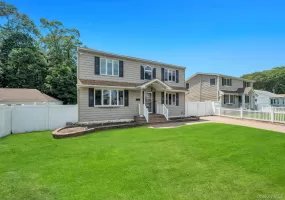 24 Worden Place, West Babylon, NY, 3 Bedrooms Bedrooms, 3 Rooms Rooms,2 BathroomsBathrooms,Residential,For Rent,Worden,0,1013523 24 Worden Place, West Babylon, NY, 3 Bedrooms Bedrooms, 3 Rooms Rooms,2 BathroomsBathrooms,Residential,For Rent,Worden,0,1013523