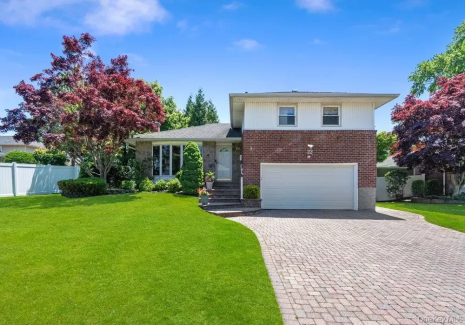 22 Theodore Drive, Oyster Bay, NY, 3 Bedrooms Bedrooms, 8 Rooms Rooms,2 BathroomsBathrooms,Residential,For Rent,Theodore,0,1014894 22 Theodore Drive, Oyster Bay, NY, 3 Bedrooms Bedrooms, 8 Rooms Rooms,2 BathroomsBathrooms,Residential,For Rent,Theodore,0,1014894