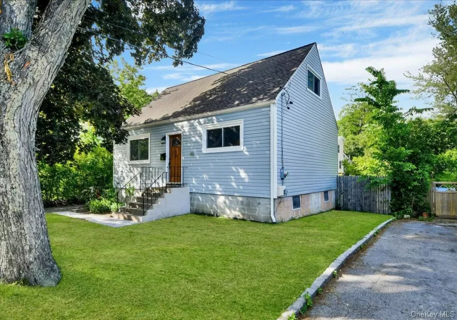 53 Pleasantville Road, Ossining, NY, 2 Bedrooms Bedrooms, 4 Rooms Rooms,1 BathroomBathrooms,Residential,For Rent,Pleasantville,0,1014067 53 Pleasantville Road, Ossining, NY, 2 Bedrooms Bedrooms, 4 Rooms Rooms,1 BathroomBathrooms,Residential,For Rent,Pleasantville,0,1014067