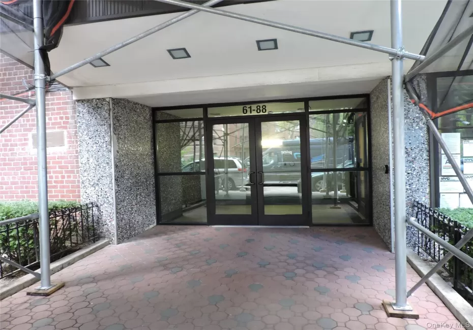 61-88 Dry Harbor Road, New York, NY, 1 Bedroom Bedrooms, 4 Rooms Rooms,1 BathroomBathrooms,Residential,For Rent,Dry Harbor,0,1015306 61-88 Dry Harbor Road, New York, NY, 1 Bedroom Bedrooms, 4 Rooms Rooms,1 BathroomBathrooms,Residential,For Rent,Dry Harbor,0,1015306
