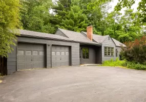 166 Vassar Road, Poughkeepsie (town), NY, 3 Bedrooms Bedrooms, 6 Rooms Rooms,2 BathroomsBathrooms,Residential,For Rent,Vassar,0,1015147 166 Vassar Road, Poughkeepsie (town), NY, 3 Bedrooms Bedrooms, 6 Rooms Rooms,2 BathroomsBathrooms,Residential,For Rent,Vassar,0,1015147