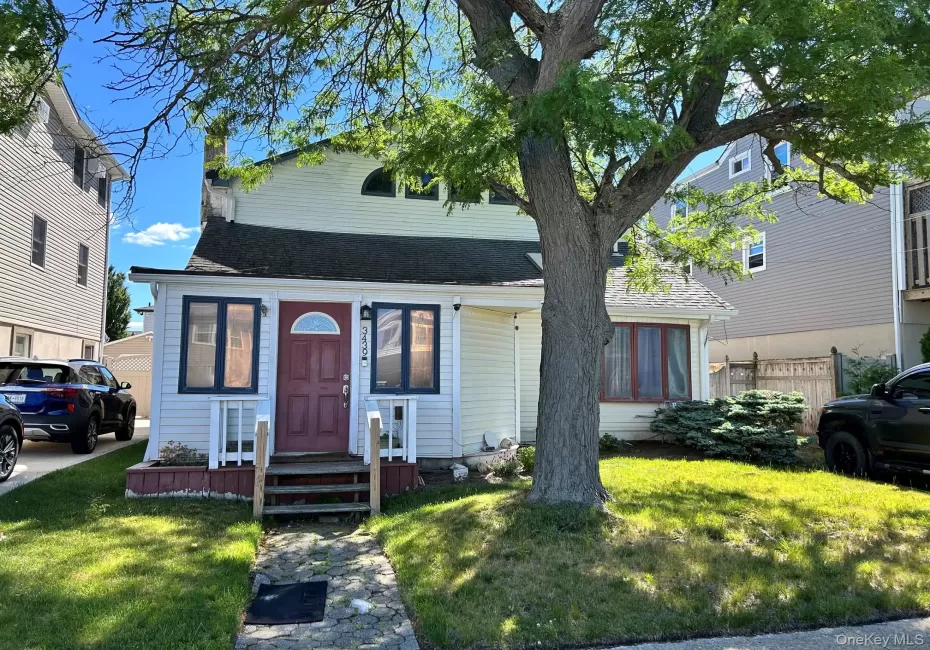 3439 Colony Drive, Hempstead, NY, 4 Bedrooms Bedrooms, 9 Rooms Rooms,1 BathroomBathrooms,Residential,For Rent,Colony,0,1015432 3439 Colony Drive, Hempstead, NY, 4 Bedrooms Bedrooms, 9 Rooms Rooms,1 BathroomBathrooms,Residential,For Rent,Colony,0,1015432
