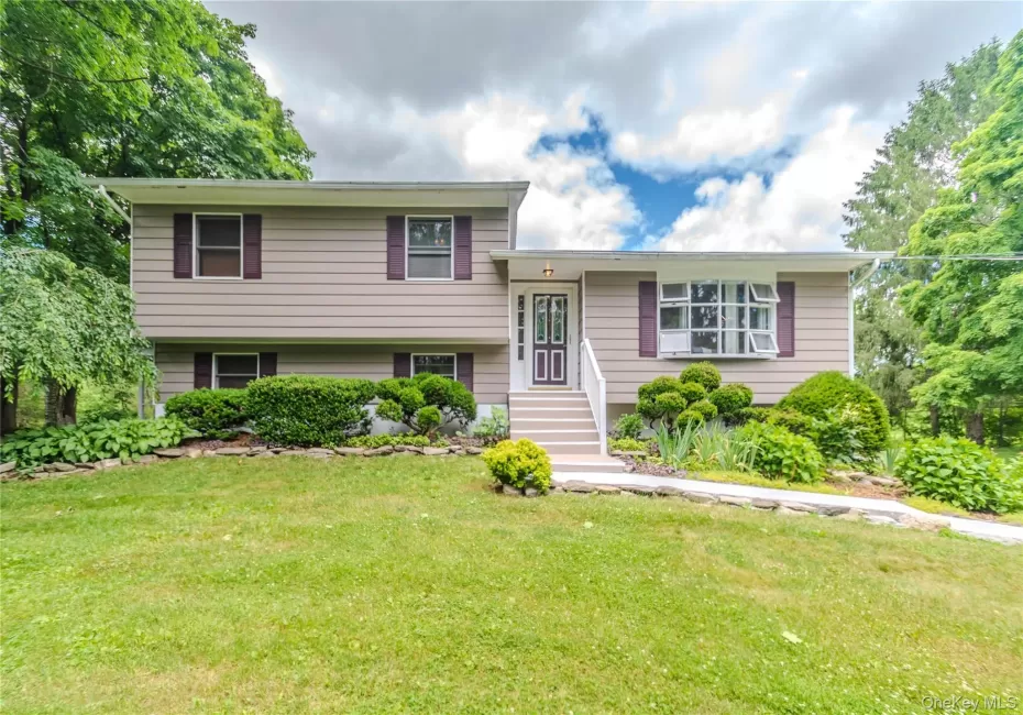 1633 Salt Point Turnpike, Pleasant Valley, NY, 3 Bedrooms Bedrooms, 8 Rooms Rooms,2 BathroomsBathrooms,Residential,For Rent,Salt Point,0,1013288 1633 Salt Point Turnpike, Pleasant Valley, NY, 3 Bedrooms Bedrooms, 8 Rooms Rooms,2 BathroomsBathrooms,Residential,For Rent,Salt Point,0,1013288