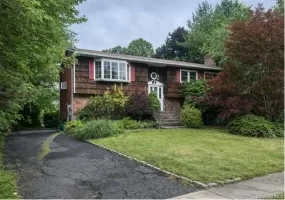 106 Rockland Lane, Ramapo, NY, 4 Bedrooms Bedrooms, 12 Rooms Rooms,3 BathroomsBathrooms,Residential,For Rent,Rockland,0,KEY1013842 106 Rockland Lane, Ramapo, NY, 4 Bedrooms Bedrooms, 12 Rooms Rooms,3 BathroomsBathrooms,Residential,For Rent,Rockland,0,KEY1013842