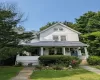 39 Burt Avenue, Huntington, NY, 3 Bedrooms Bedrooms, 6 Rooms Rooms,1 BathroomBathrooms,Residential,For Rent,Burt,0,1015334 39 Burt Avenue, Huntington, NY, 3 Bedrooms Bedrooms, 6 Rooms Rooms,1 BathroomBathrooms,Residential,For Rent,Burt,0,1015334