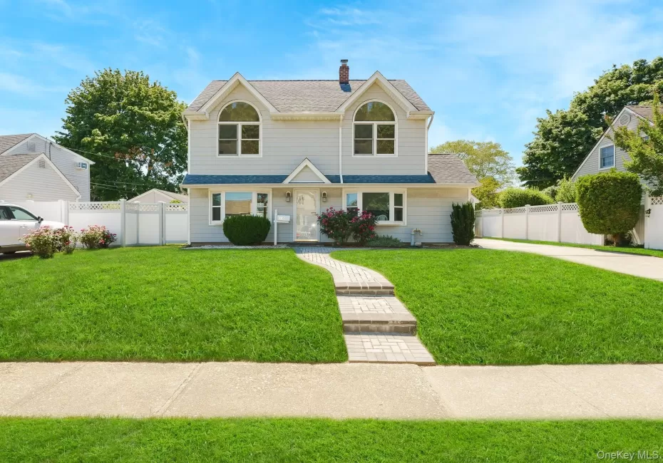 130 Coach Lane, Hempstead, NY, 3 Bedrooms Bedrooms, 6 Rooms Rooms,2 BathroomsBathrooms,Residential,For Rent,Coach,0,1012237 130 Coach Lane, Hempstead, NY, 3 Bedrooms Bedrooms, 6 Rooms Rooms,2 BathroomsBathrooms,Residential,For Rent,Coach,0,1012237