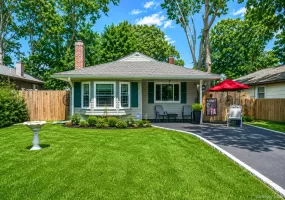 7 Pennwood Drive, Brookhaven, NY, 3 Bedrooms Bedrooms, 5 Rooms Rooms,1 BathroomBathrooms,Residential,For Rent,Pennwood,0,1015158 7 Pennwood Drive, Brookhaven, NY, 3 Bedrooms Bedrooms, 5 Rooms Rooms,1 BathroomBathrooms,Residential,For Rent,Pennwood,0,1015158