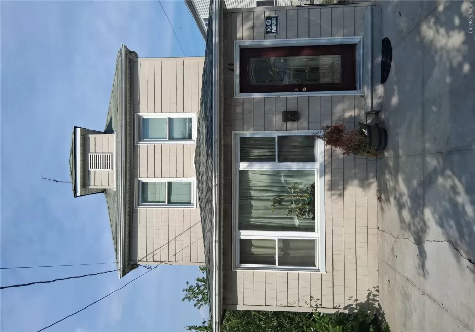 636 Logan Avenue, New York, NY, 2 Bedrooms Bedrooms, 6 Rooms Rooms,1 BathroomBathrooms,Residential,For Rent,Logan,0,1015035 636 Logan Avenue, New York, NY, 2 Bedrooms Bedrooms, 6 Rooms Rooms,1 BathroomBathrooms,Residential,For Rent,Logan,0,1015035