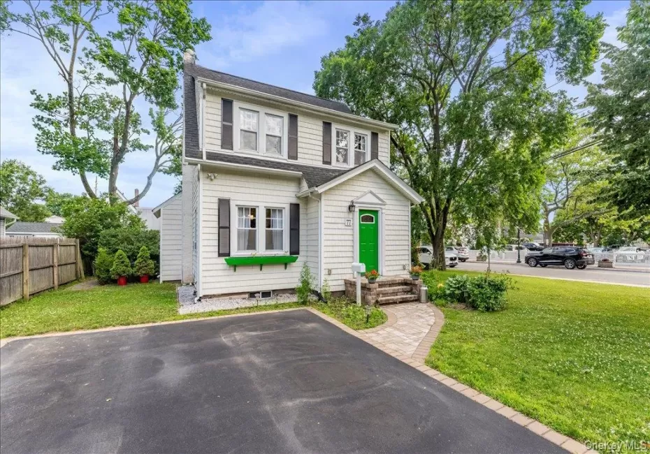 77 Hiawatha Drive, Islip, NY, 3 Bedrooms Bedrooms, 6 Rooms Rooms,1 BathroomBathrooms,Residential,For Rent,Hiawatha,0,1015579 77 Hiawatha Drive, Islip, NY, 3 Bedrooms Bedrooms, 6 Rooms Rooms,1 BathroomBathrooms,Residential,For Rent,Hiawatha,0,1015579