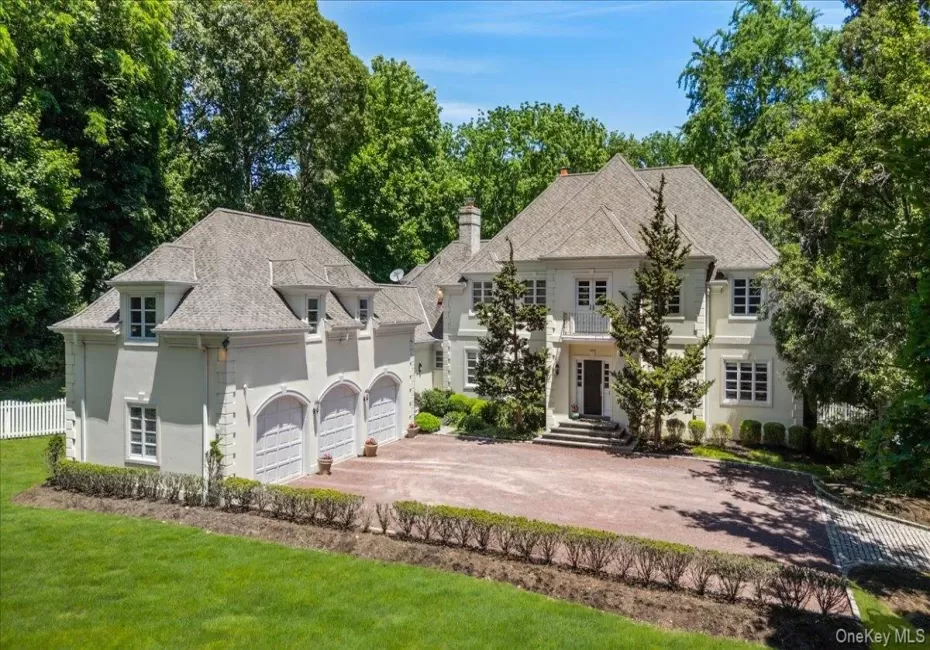 11 Oak Hill Road, Huntington, NY, 5 Bedrooms Bedrooms, 10 Rooms Rooms,4 BathroomsBathrooms,Residential,For Rent,Oak Hill,0,1014942 11 Oak Hill Road, Huntington, NY, 5 Bedrooms Bedrooms, 10 Rooms Rooms,4 BathroomsBathrooms,Residential,For Rent,Oak Hill,0,1014942
