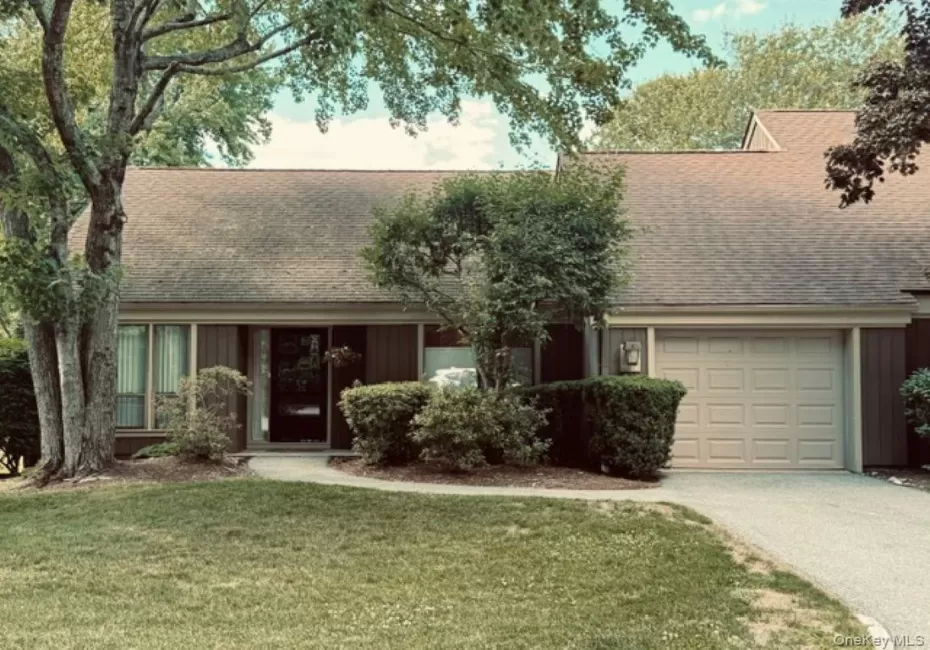 957 Heritage Hills Drive, Somers, NY, 2 Bedrooms Bedrooms, 5 Rooms Rooms,2 BathroomsBathrooms,Residential Lease,For Rent,Heritage Hills,0,1015299 957 Heritage Hills Drive, Somers, NY, 2 Bedrooms Bedrooms, 5 Rooms Rooms,2 BathroomsBathrooms,Residential Lease,For Rent,Heritage Hills,0,1015299