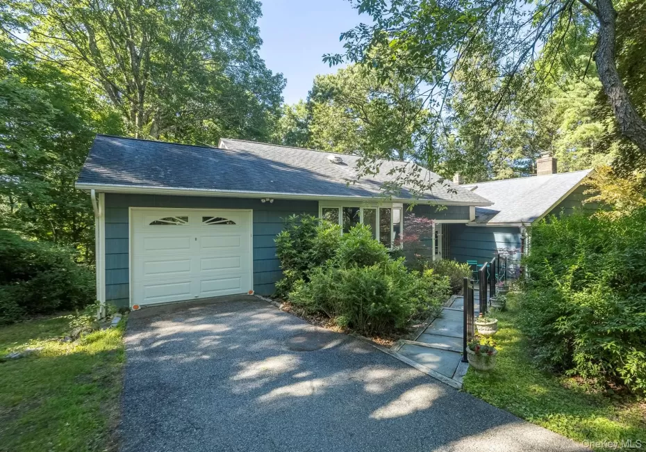 187 Milltown Road, East Fishkill, NY, 3 Bedrooms Bedrooms, 7 Rooms Rooms,2 BathroomsBathrooms,Residential,For Rent,Milltown,0,974476 187 Milltown Road, East Fishkill, NY, 3 Bedrooms Bedrooms, 7 Rooms Rooms,2 BathroomsBathrooms,Residential,For Rent,Milltown,0,974476