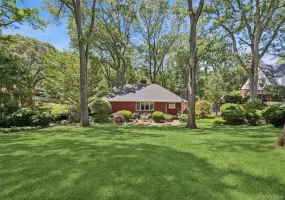 12 Regent Place, Huntington, NY, 3 Bedrooms Bedrooms, 6 Rooms Rooms,1 BathroomBathrooms,Residential,For Rent,Regent,0,1014066 12 Regent Place, Huntington, NY, 3 Bedrooms Bedrooms, 6 Rooms Rooms,1 BathroomBathrooms,Residential,For Rent,Regent,0,1014066