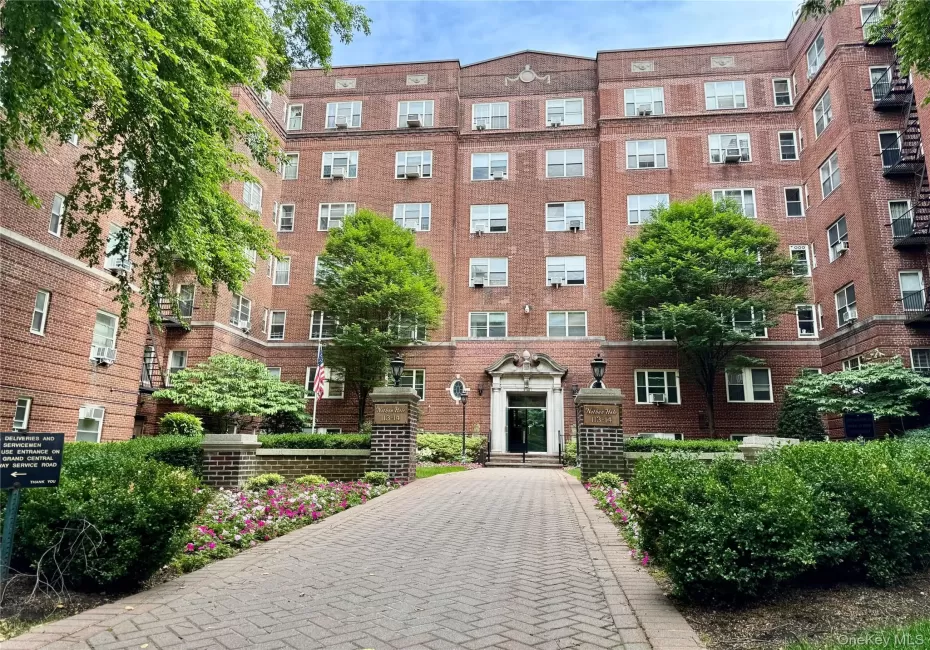113-14 72nd Road, New York, NY, 2 Bedrooms Bedrooms, 6 Rooms Rooms,1 BathroomBathrooms,Residential,For Rent,72nd,0,1015568 113-14 72nd Road, New York, NY, 2 Bedrooms Bedrooms, 6 Rooms Rooms,1 BathroomBathrooms,Residential,For Rent,72nd,0,1015568
