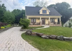 23 Swezey Place, Monroe, NY, 2 Bedrooms Bedrooms, 5 Rooms Rooms,1 BathroomBathrooms,Residential,For Rent,Swezey,0,952782 23 Swezey Place, Monroe, NY, 2 Bedrooms Bedrooms, 5 Rooms Rooms,1 BathroomBathrooms,Residential,For Rent,Swezey,0,952782