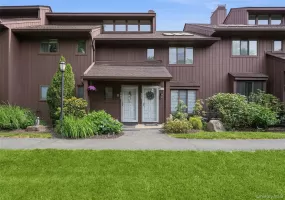 262 Old Farm Lane, Yorktown, NY, 1 Bedroom Bedrooms, 4 Rooms Rooms,2 BathroomsBathrooms,Residential,For Rent,Old Farm,0,1013387 262 Old Farm Lane, Yorktown, NY, 1 Bedroom Bedrooms, 4 Rooms Rooms,2 BathroomsBathrooms,Residential,For Rent,Old Farm,0,1013387