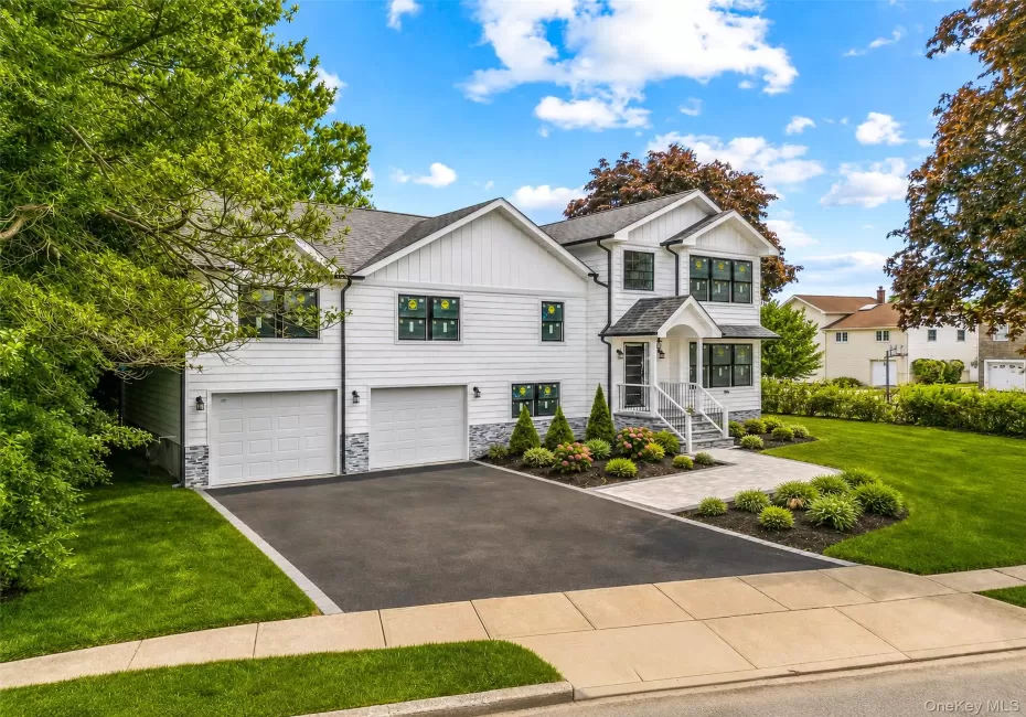 2 Circle Drive, Oyster Bay, NY, 4 Bedrooms Bedrooms, 14 Rooms Rooms,5 BathroomsBathrooms,Residential,For Rent,Circle,0,1015840 2 Circle Drive, Oyster Bay, NY, 4 Bedrooms Bedrooms, 14 Rooms Rooms,5 BathroomsBathrooms,Residential,For Rent,Circle,0,1015840