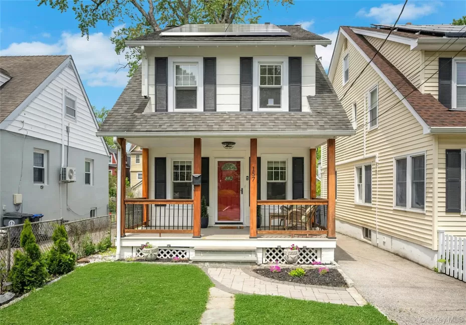 157 Columbia Avenue, Greenburgh, NY, 4 Bedrooms Bedrooms, 7 Rooms Rooms,2 BathroomsBathrooms,Residential Lease,For Rent,Columbia,0,1015618 157 Columbia Avenue, Greenburgh, NY, 4 Bedrooms Bedrooms, 7 Rooms Rooms,2 BathroomsBathrooms,Residential Lease,For Rent,Columbia,0,1015618