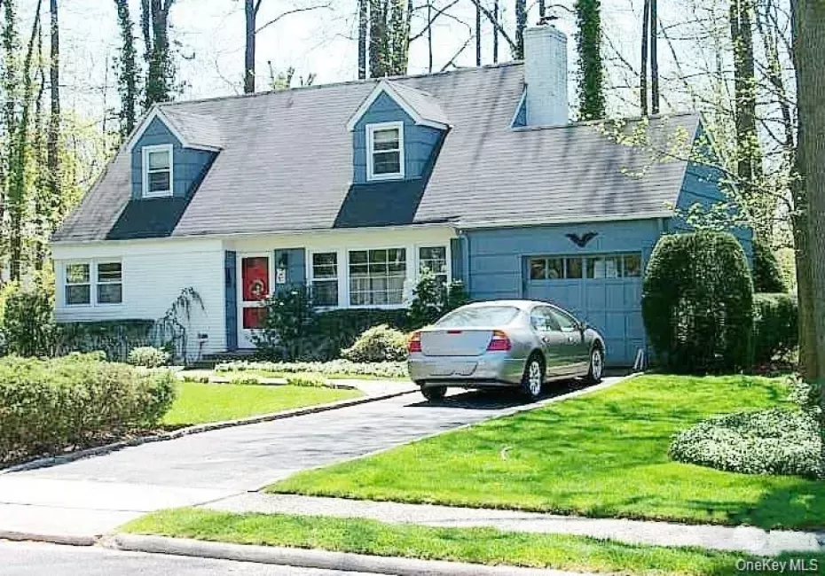 258 Steamboat Road, North Hempstead, NY, 4 Bedrooms Bedrooms, 6 Rooms Rooms,2 BathroomsBathrooms,Residential Lease,For Rent,Steamboat,0,1015957 258 Steamboat Road, North Hempstead, NY, 4 Bedrooms Bedrooms, 6 Rooms Rooms,2 BathroomsBathrooms,Residential Lease,For Rent,Steamboat,0,1015957