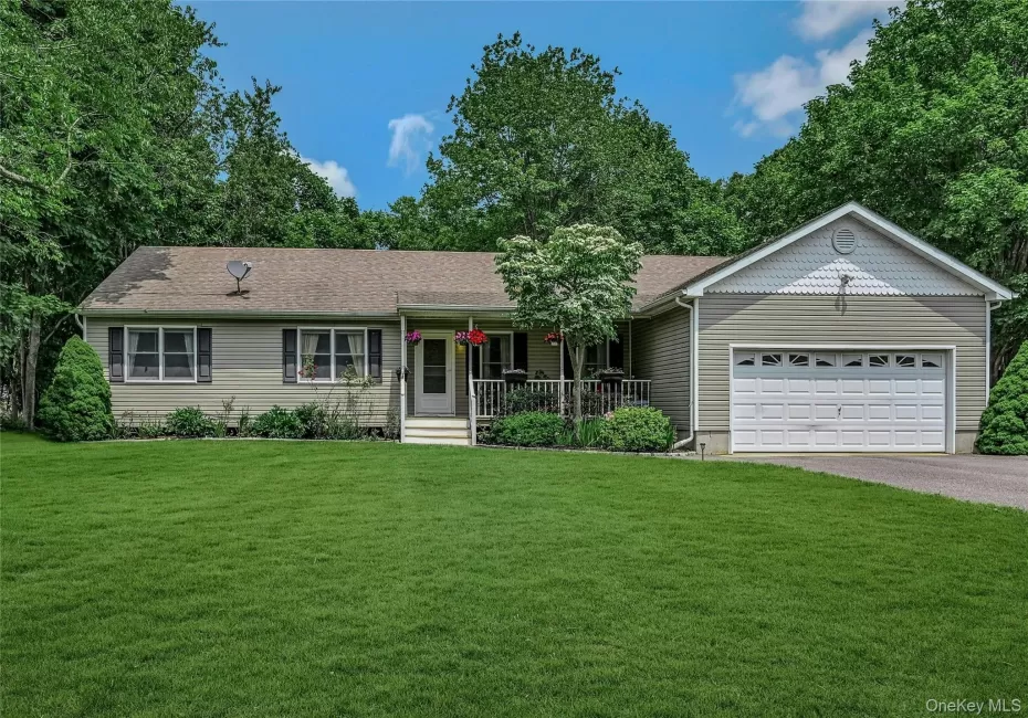 2675 Kerwin Boulevard, Southold, NY, 3 Bedrooms Bedrooms, 7 Rooms Rooms,2 BathroomsBathrooms,Residential,For Rent,Kerwin,0,1015877 2675 Kerwin Boulevard, Southold, NY, 3 Bedrooms Bedrooms, 7 Rooms Rooms,2 BathroomsBathrooms,Residential,For Rent,Kerwin,0,1015877