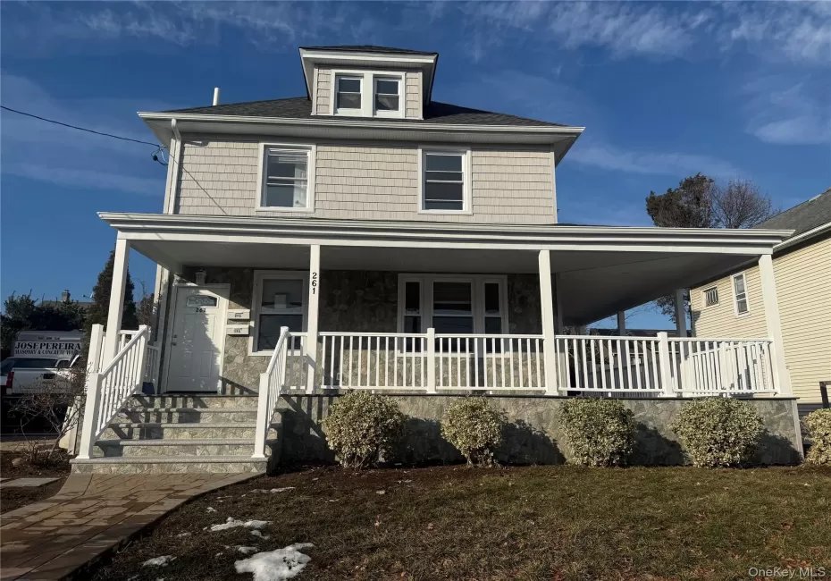 261 Wilson Avenue, North Hempstead, NY, 3 Bedrooms Bedrooms, 5 Rooms Rooms,1 BathroomBathrooms,Residential Lease,For Rent,Wilson,0,955163 261 Wilson Avenue, North Hempstead, NY, 3 Bedrooms Bedrooms, 5 Rooms Rooms,1 BathroomBathrooms,Residential Lease,For Rent,Wilson,0,955163