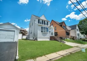 63 Amherst Road, Hempstead, NY, 2 Bedrooms Bedrooms, 7 Rooms Rooms,1 BathroomBathrooms,Residential,For Rent,Amherst,0,1009519 63 Amherst Road, Hempstead, NY, 2 Bedrooms Bedrooms, 7 Rooms Rooms,1 BathroomBathrooms,Residential,For Rent,Amherst,0,1009519