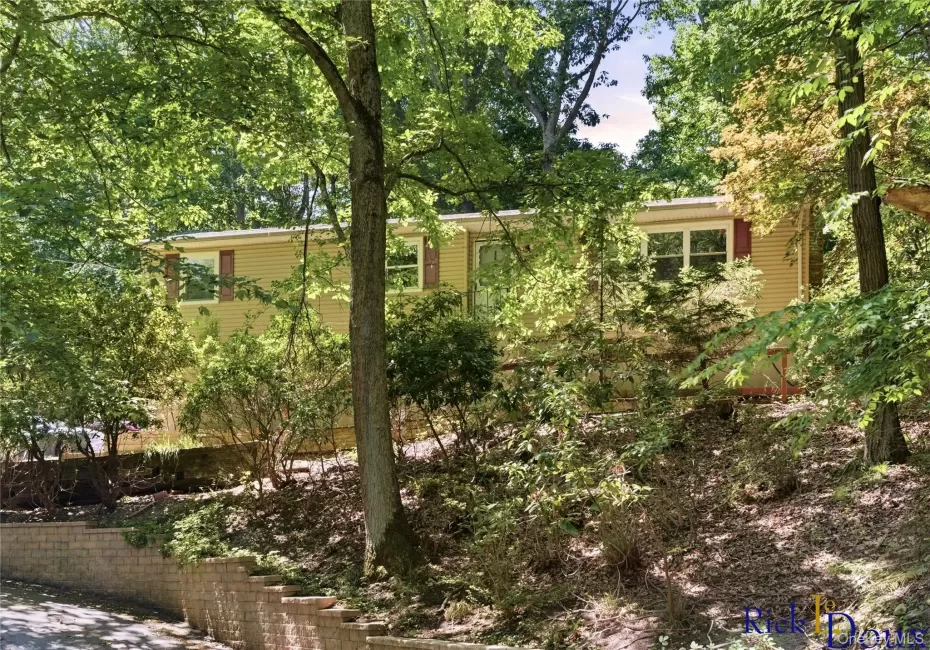 223 Old Post Road, Brookhaven, NY, 3 Bedrooms Bedrooms, 8 Rooms Rooms,2 BathroomsBathrooms,Residential,For Rent,Old Post,0,999888 223 Old Post Road, Brookhaven, NY, 3 Bedrooms Bedrooms, 8 Rooms Rooms,2 BathroomsBathrooms,Residential,For Rent,Old Post,0,999888